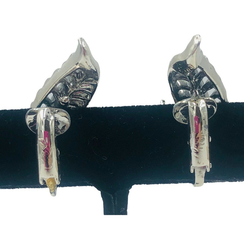 Vintage CORO Blue Rhinestone Silver Brushed and Polished Clip Earrings - Picture 3 of 9